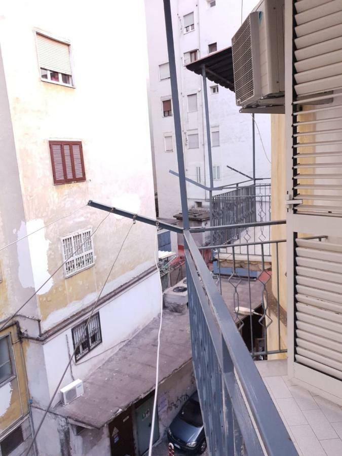 Nanas Apartament Neapol Zewnętrze zdjęcie